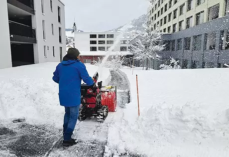 Nass und schwer war der erste Schnee …