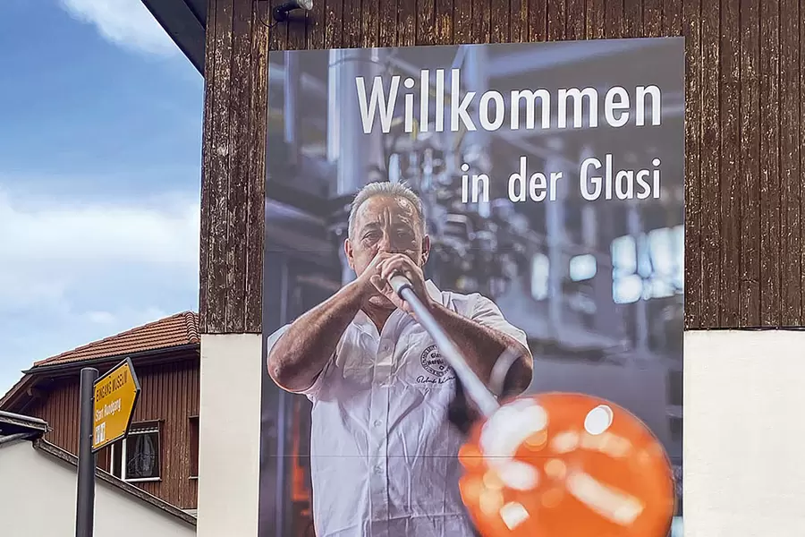 Das Teamevent führt in der Glasi Hergiswil.